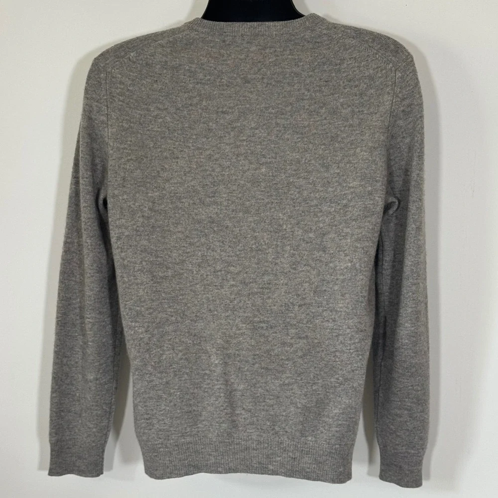 Club Room Men's 100% Cashmere V-Neck Sweater Heather Grey Size S FA16 23297